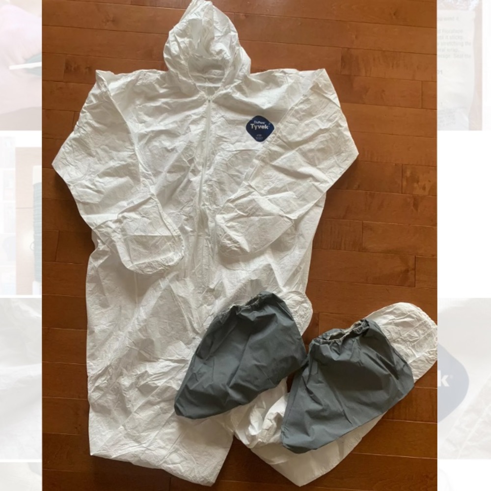 Lot 10 DuPont Tyvek Coverall Hood Hooded XL Extra Large Bunny Suit Boot Covers